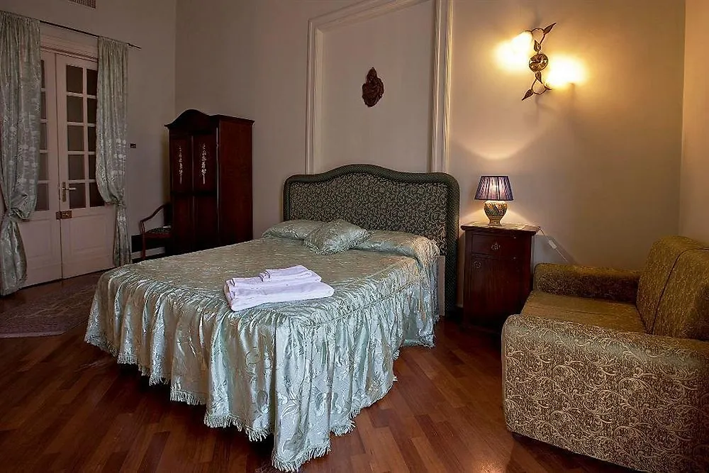 B&B Alba Catane Couette-café