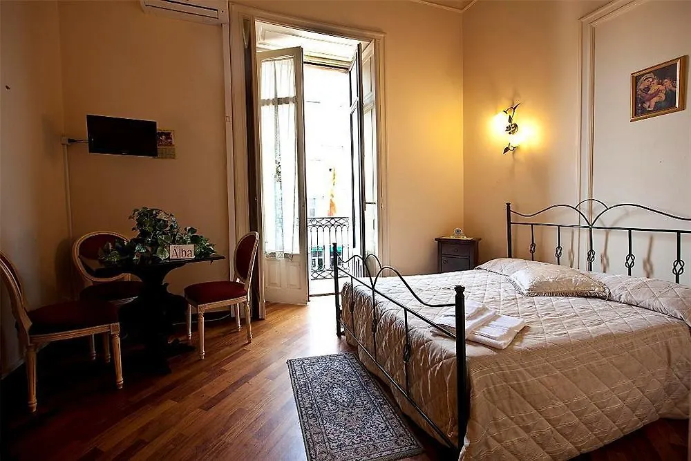 *** Couette-café B&B Alba Catane Italie